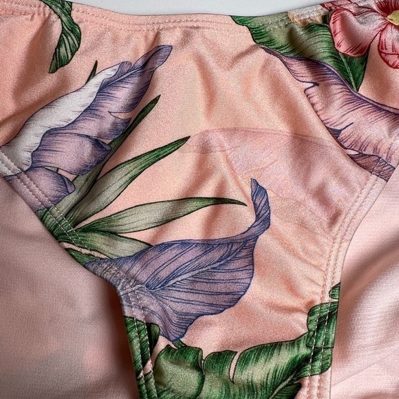 CALIFORNIA Sunshine floral bikini bottom. NWT - Picture 3 of 5
